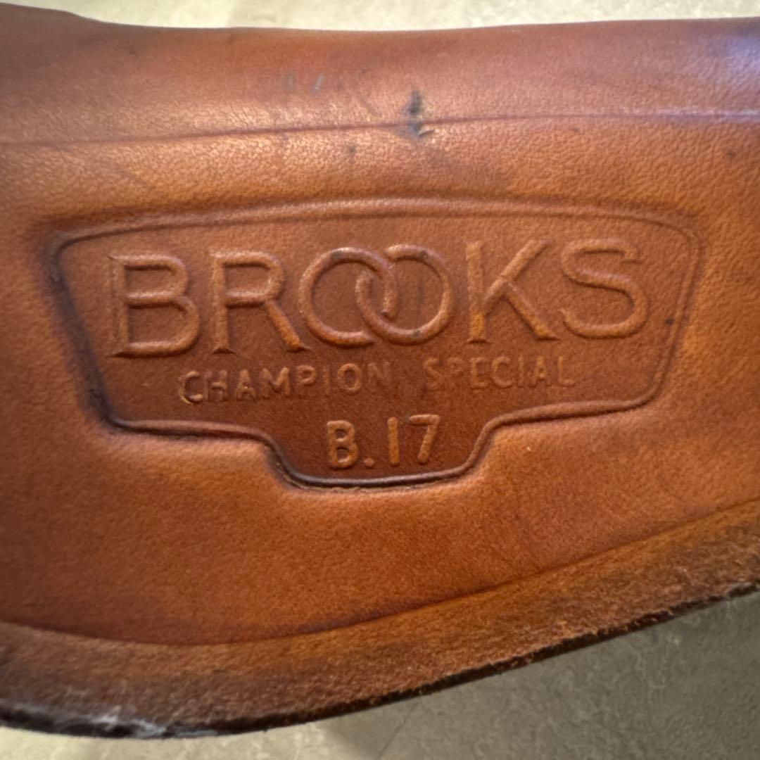 BROOKS ENGLAND 定番 B.17 レザーサドル