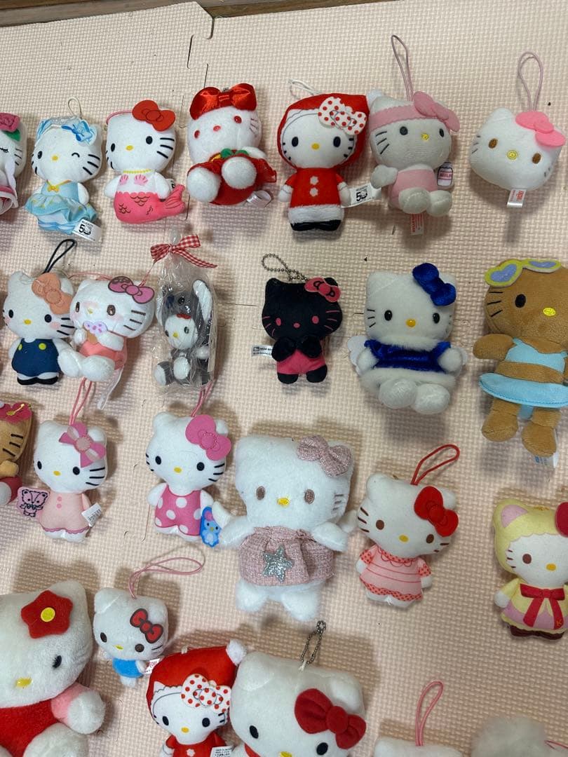 ハローキティ ぬいぐるみ・マスコット コレクション　78個