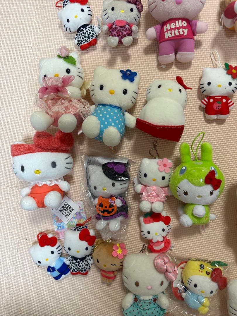 ハローキティ ぬいぐるみ・マスコット コレクション　78個
