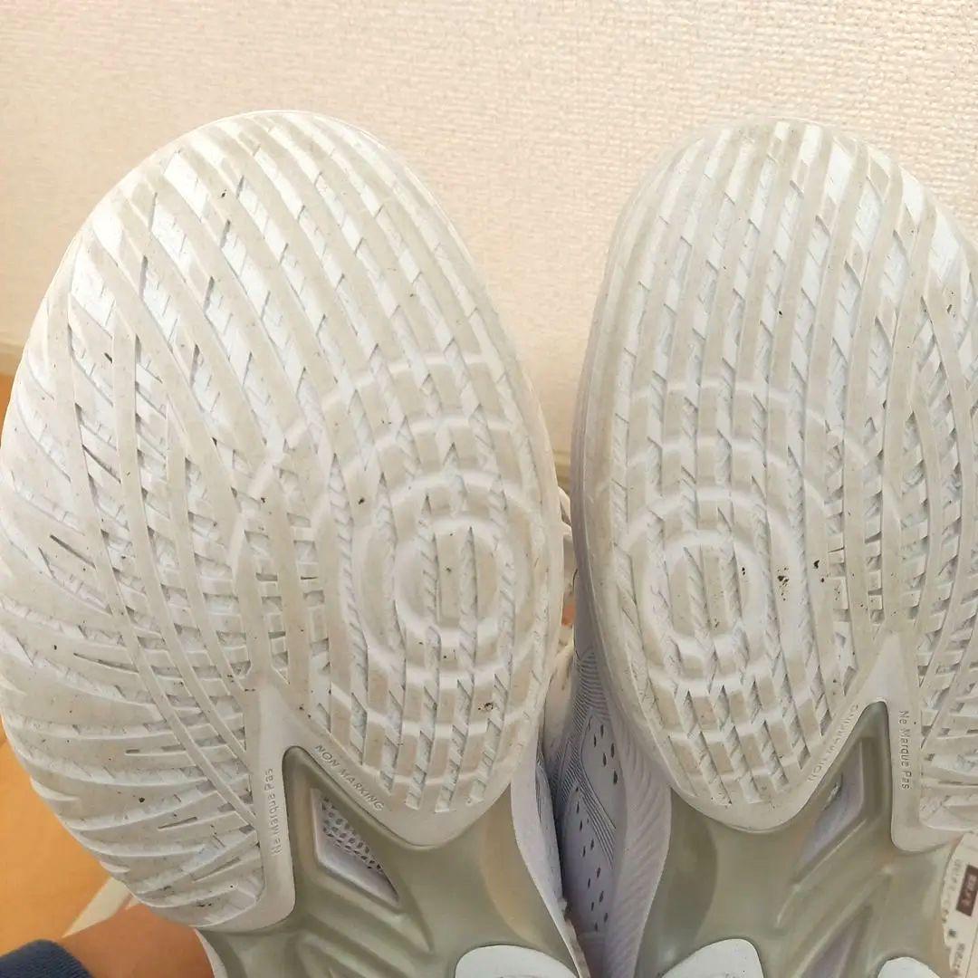 ASICS バスケットボールシューズ ホワイト　ゲルフープ V16 25.5cm