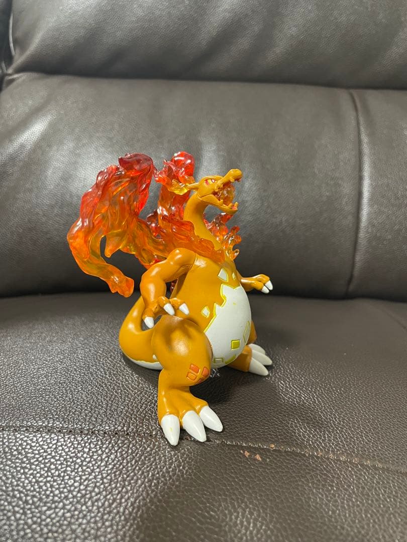 【最終値下げ】モンコレ19体まとめ売り＋ポケモン指人形まとめ売り総数約60体