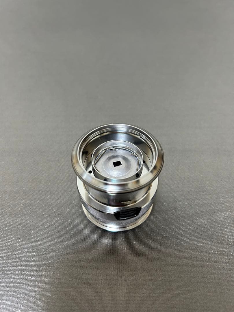 22イグジストLT2500S スピニングリール