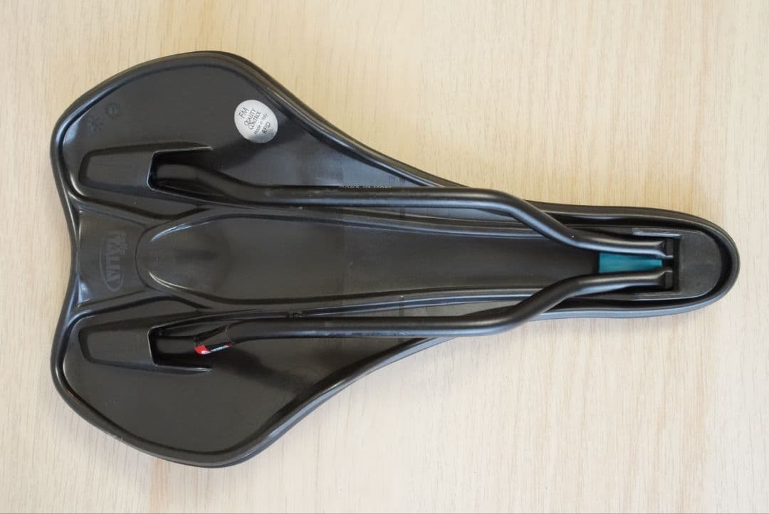 Selle Italia SLR Boost Lサイズ 穴無し