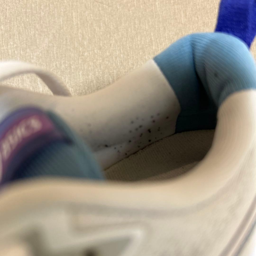 ランニングシューズ　アシックスGel-Cumulus 25 22.5cm美品