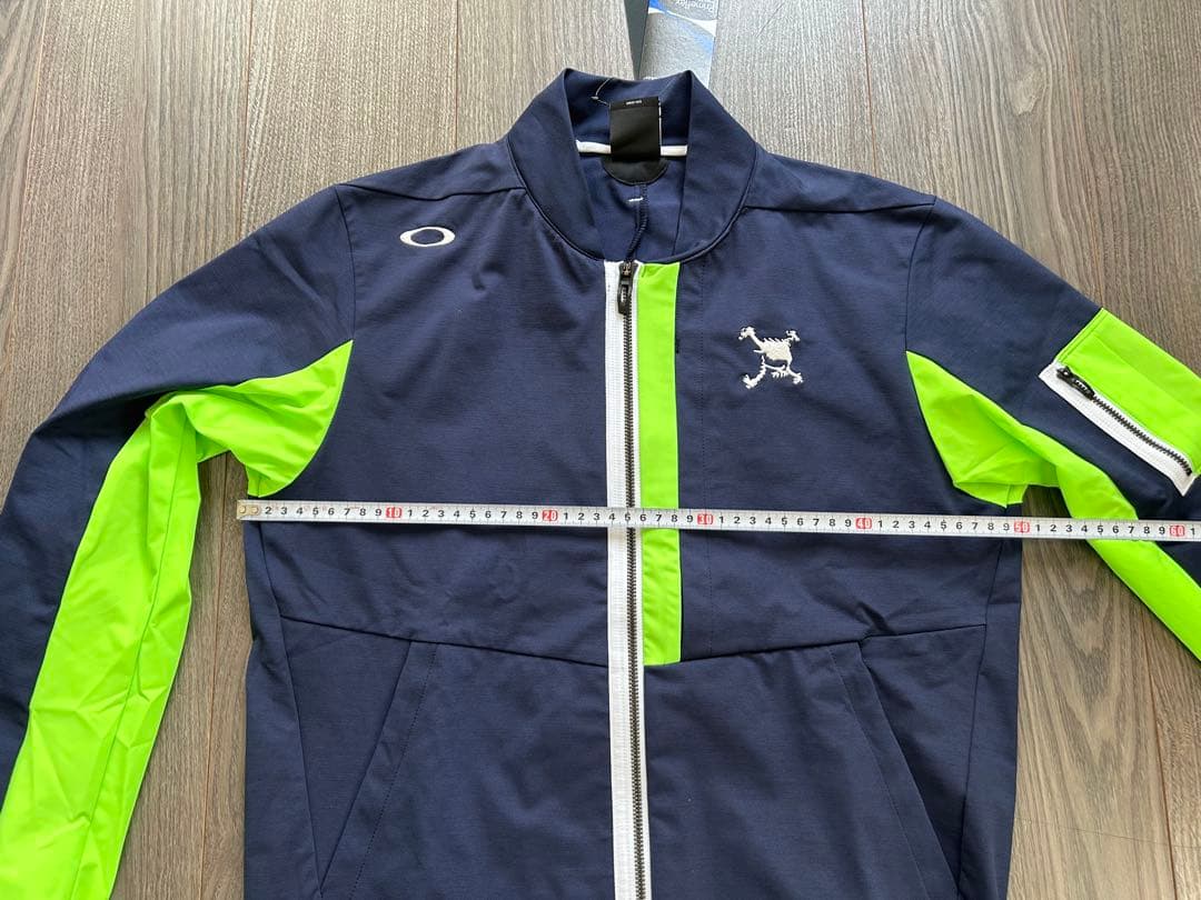 新品 OAKLEY オークリー ゴルフジャケット UPF50 吸汗速乾 紺系 M