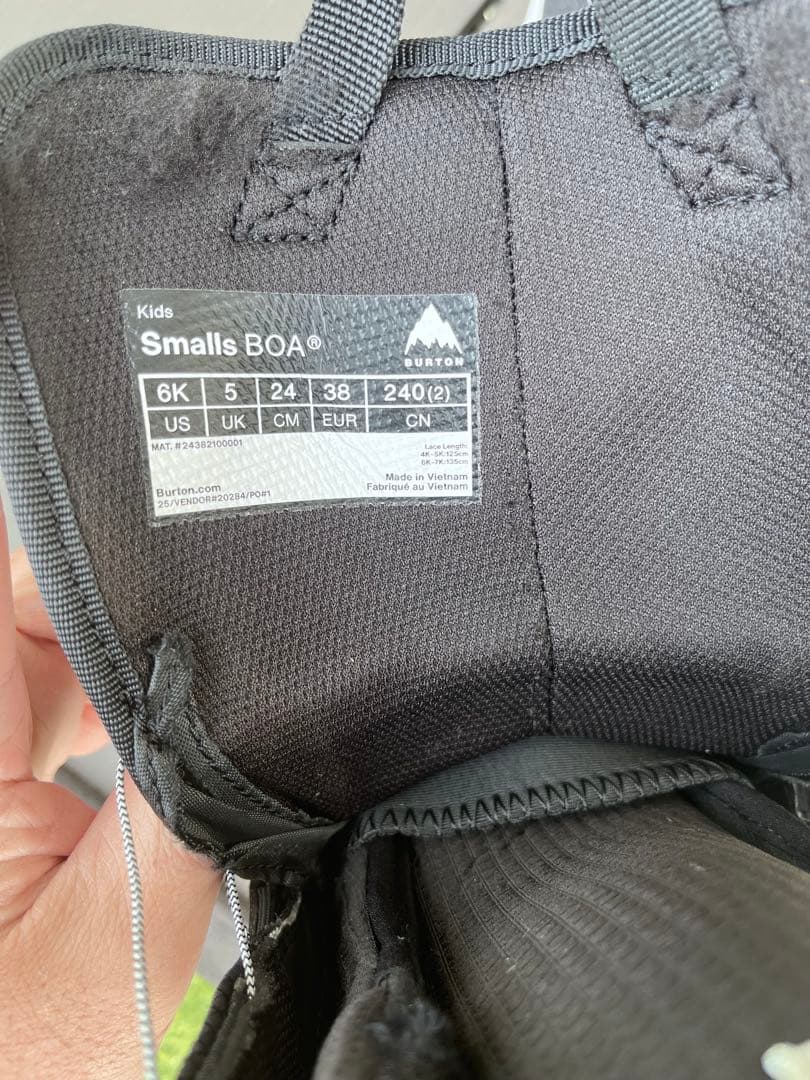 Burton スノーボード 3点セット　ボート130 ブーツ24cm 使用少ない