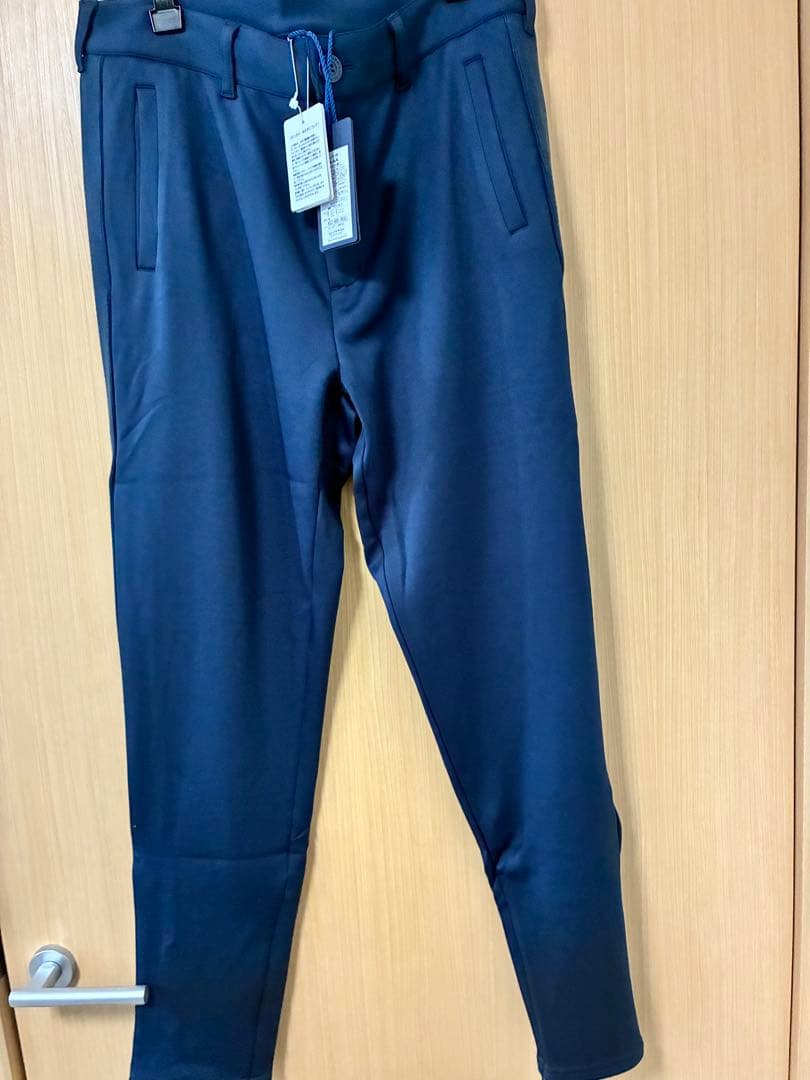 mutanさん専用新品　激安出品　muta 紺色 ゴルフパンツ