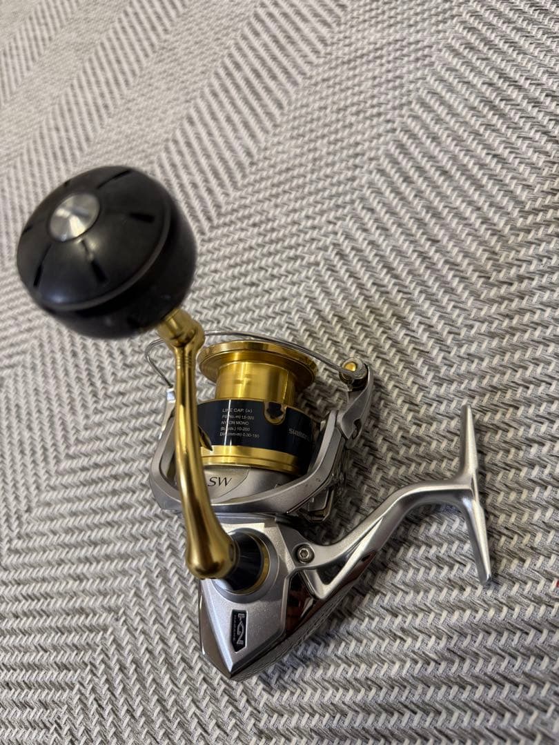 STRADIC SW 4000XG スピニングリール