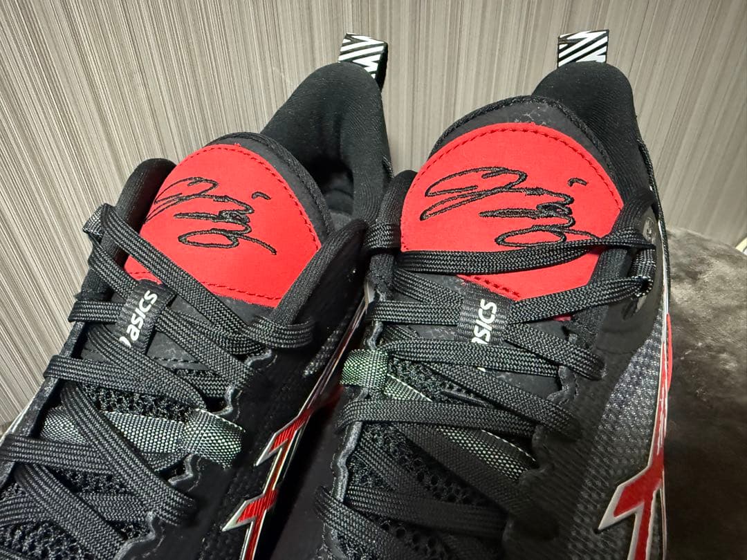 新品未使用_ASICS_SWIFTACE YUKI ブルズカラー 27.5cm