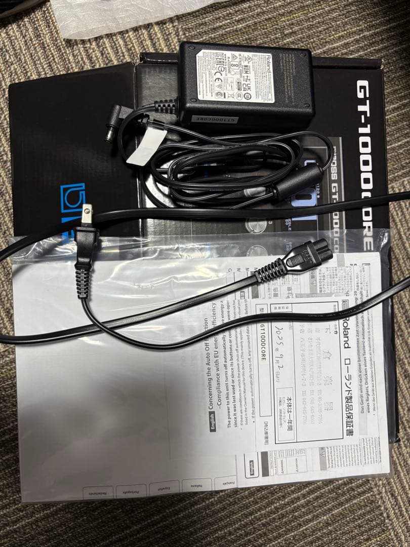 タイムセール　BOSS GT-1000 core ほぼ新品 マルチエフェクター