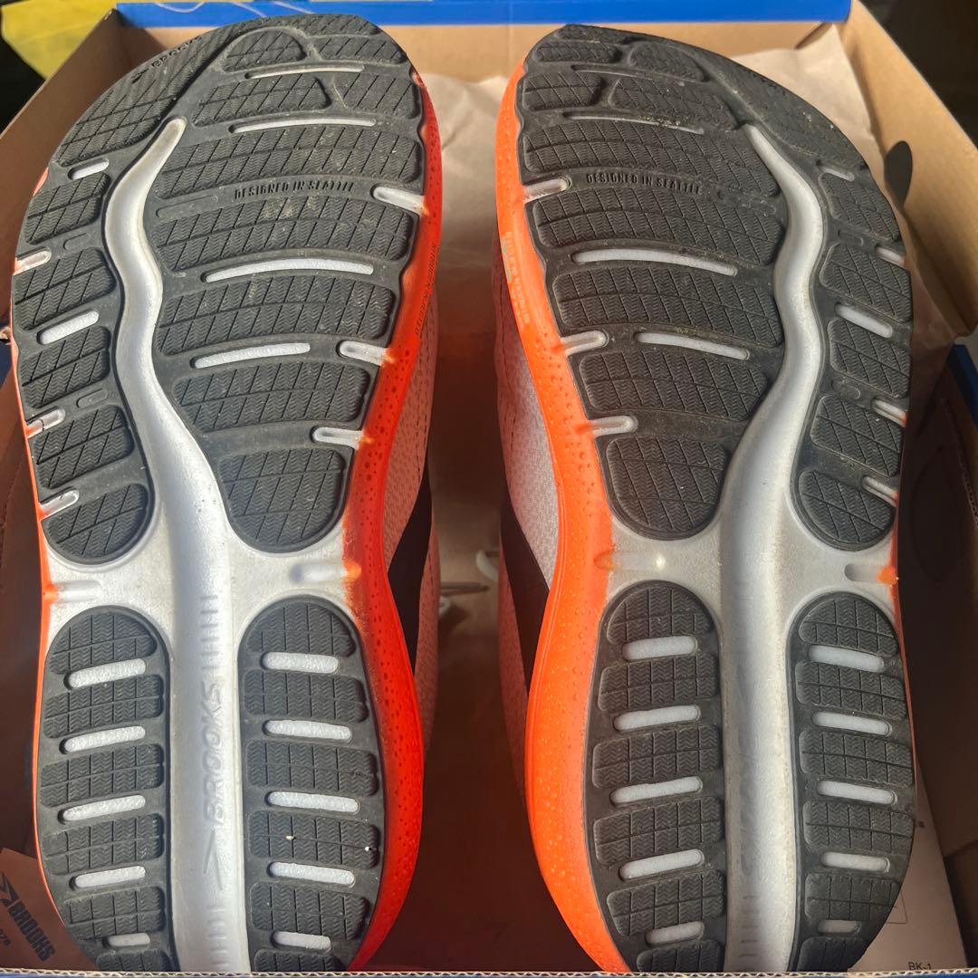 Brooks ランニングシューズ ゴーストマックス2 メンズ　26.5cm 美品