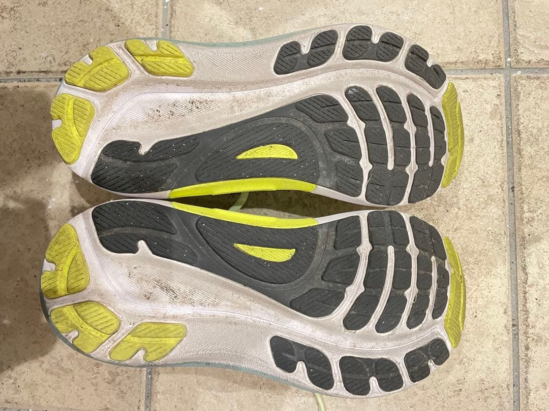 ASICS ゲルカヤノ31