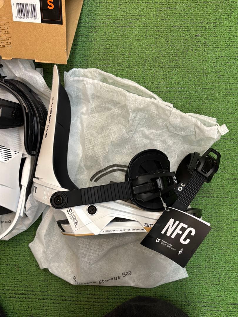 union ATLAS PRO LLIC WHITE Ｓ新品