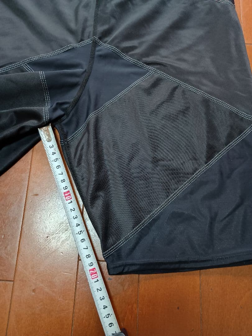 【新品2XL】 McDavid M8200 クロスコンプレッション ショーツ