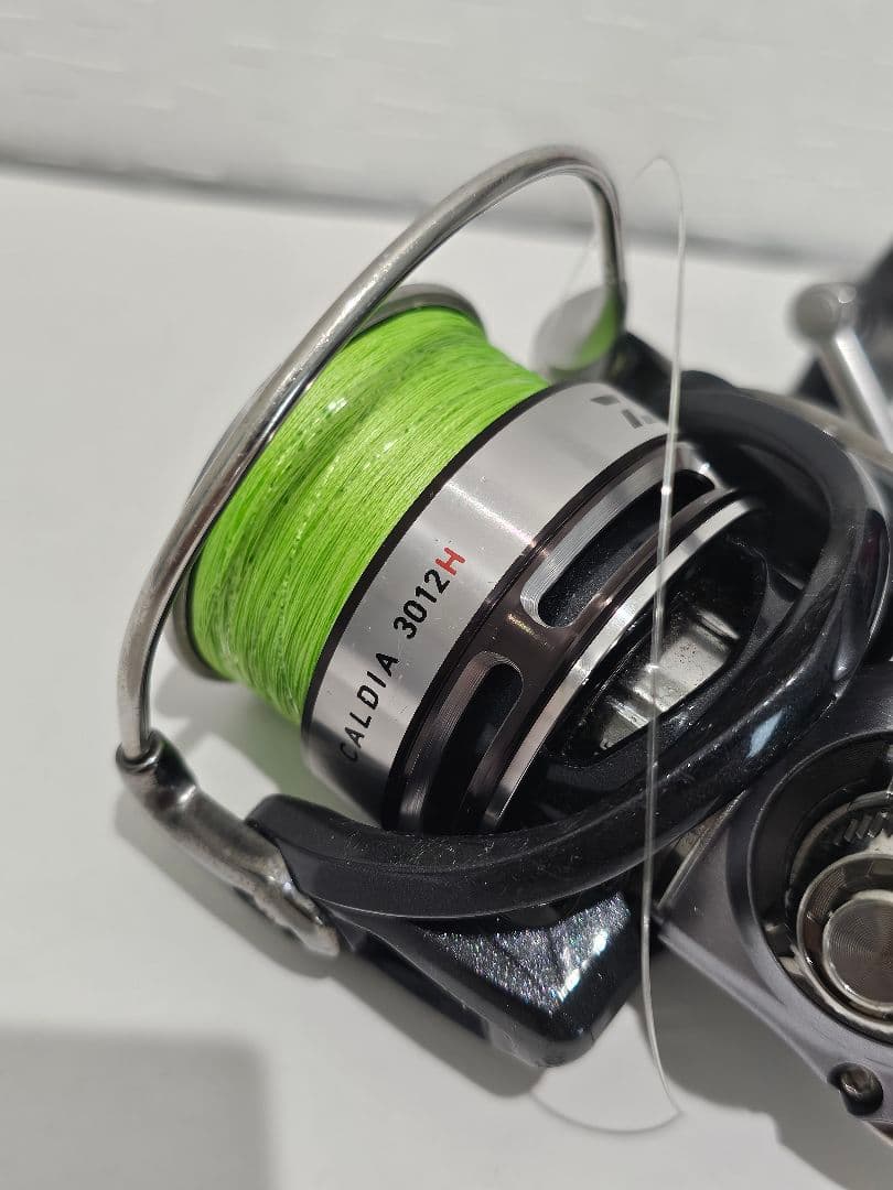 【DAIWA】カルディア3012H スピニングリール　中古品