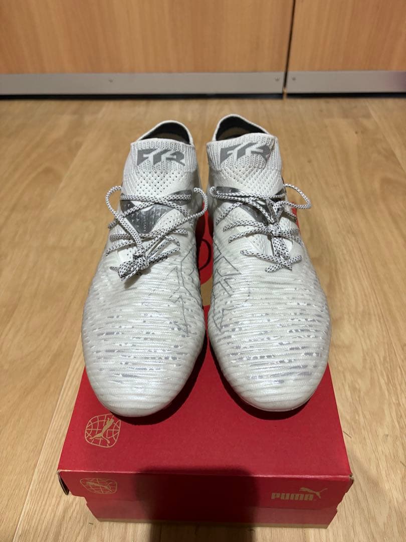 プーマ フューチャー 8 アルティメット HG サッカー スパイク PUMA