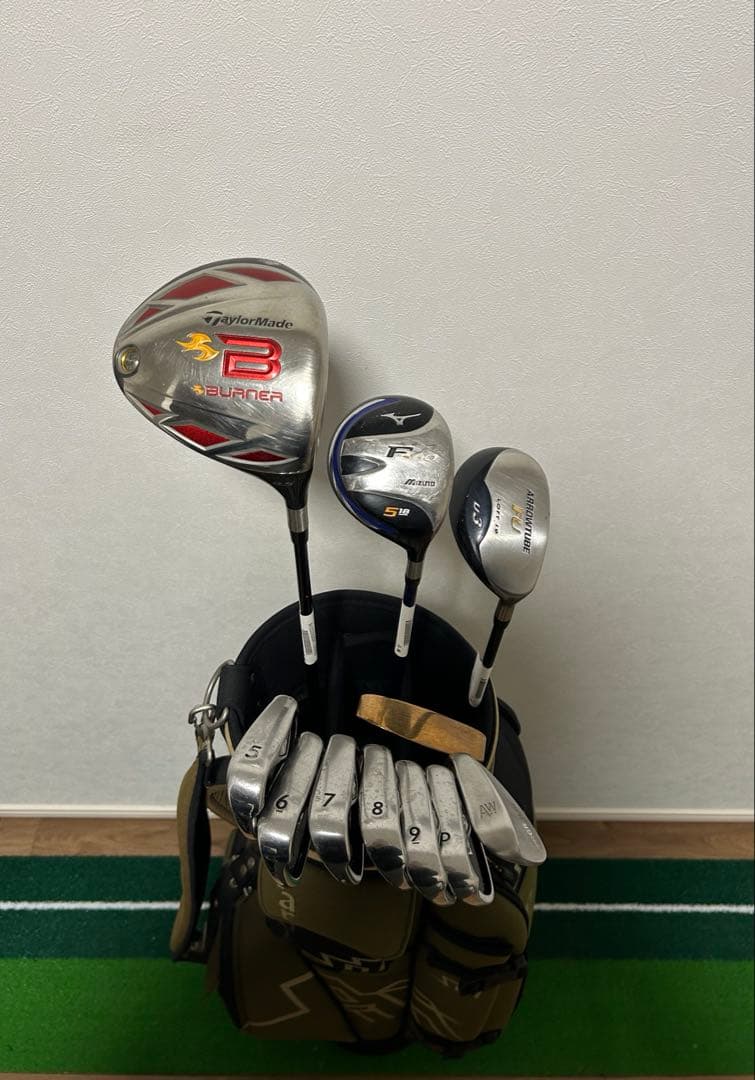 【格安】　ゴルフクラブセット　TaylorMade MIZUNO