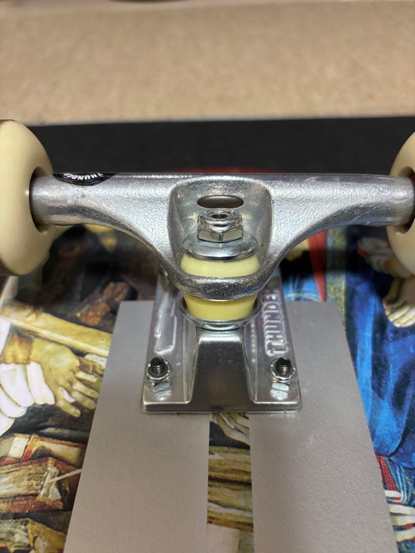 スケートボードコンプリート　ガール　サンダートラック　7.87インチ