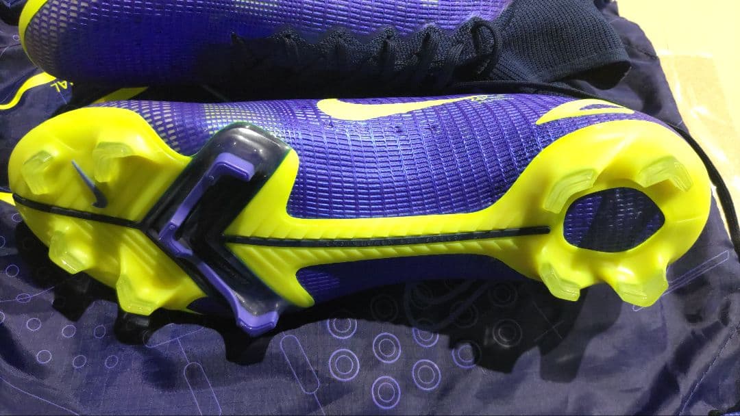 ナイキ スーパーフライ 8 エリート FG(ブルー×イエロー)　28.0cm
