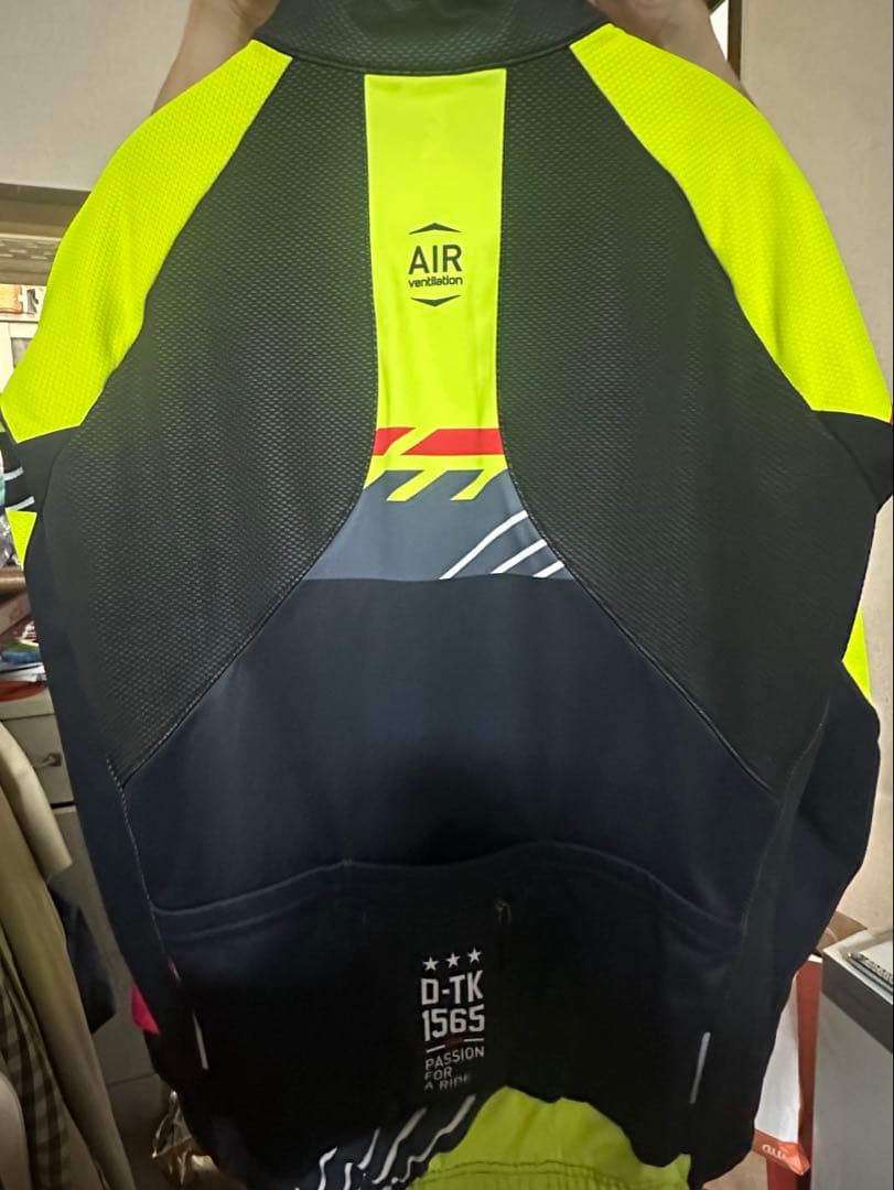 PEARL IZUMI 冬用裏起毛サイクルジャージ