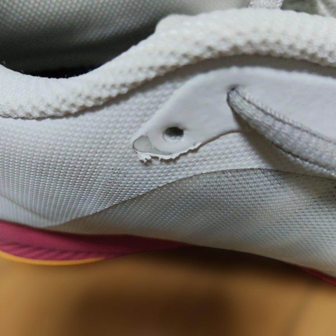 YONEX バドミントンシューズ ホワイト/ピンク