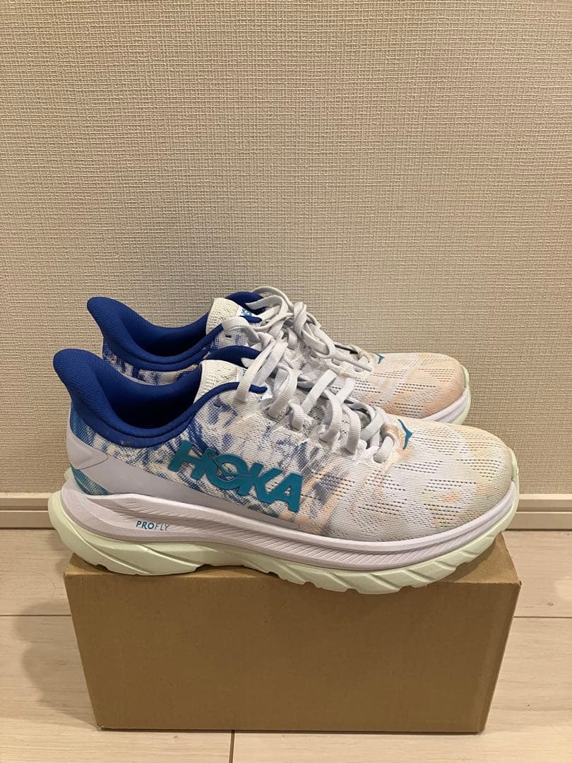 未使用 ホカ オネオネ HOKAランニングシューズ マッハMACH 4 25cm