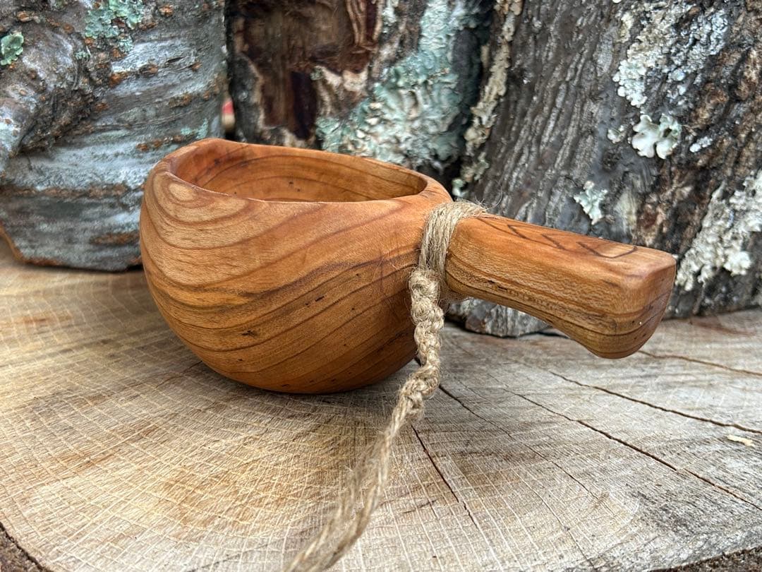 SUNSWOOD サンズウッド 山桜 kuksa ククサ　手彫り　ソロキャン野営