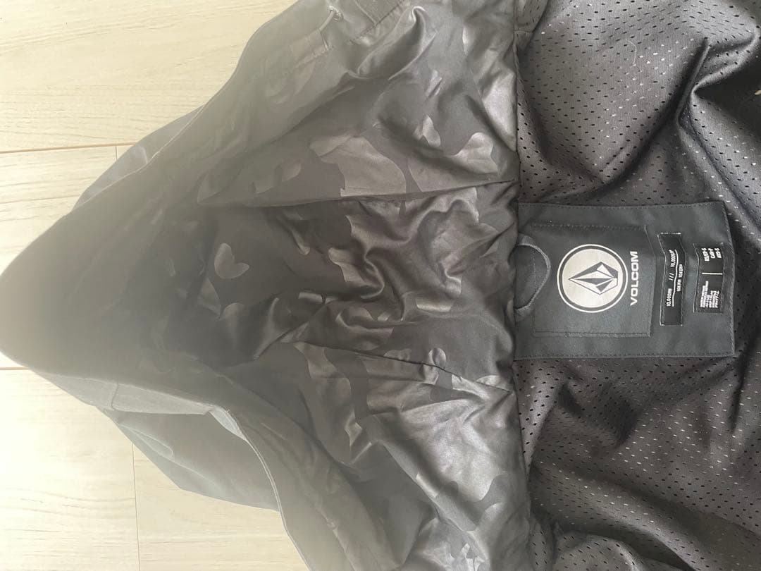 スノーボードウェア ジャケット volcom サイズ S
