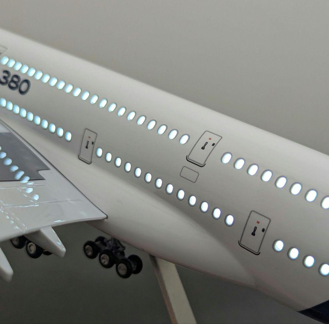 エアバス A380 1/160 飛行機 大型 模型 46cm LEDライト点灯