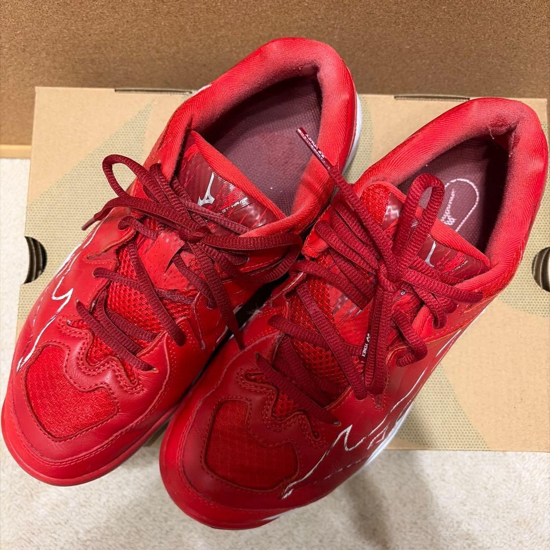 限定品　Mizuno ウェーブクロープロ2 25.5センチ　レッド