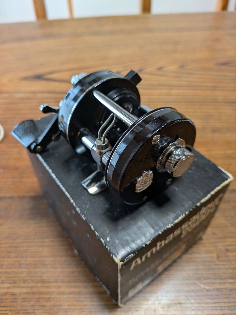 ABU アンバサダー2500C スペシャル　中古美品