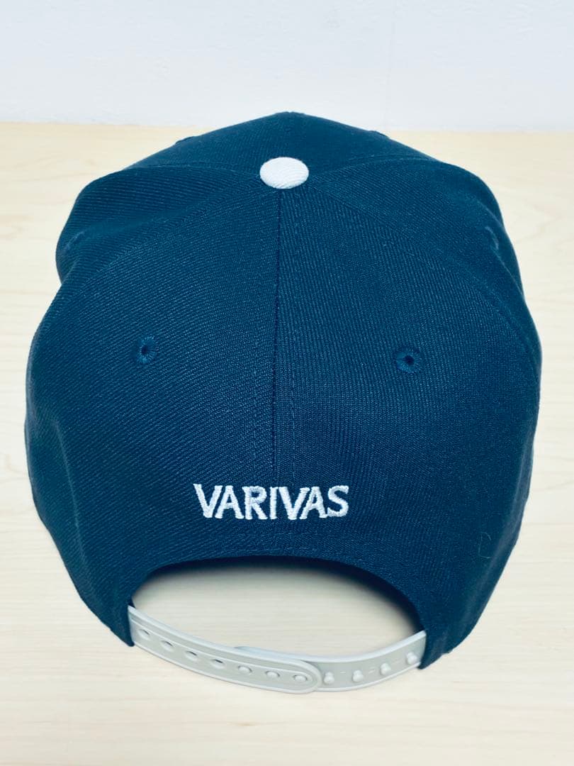 VARIVAS 刺繍ロゴキャップ オンラインショップ限定カラー　ネイビー