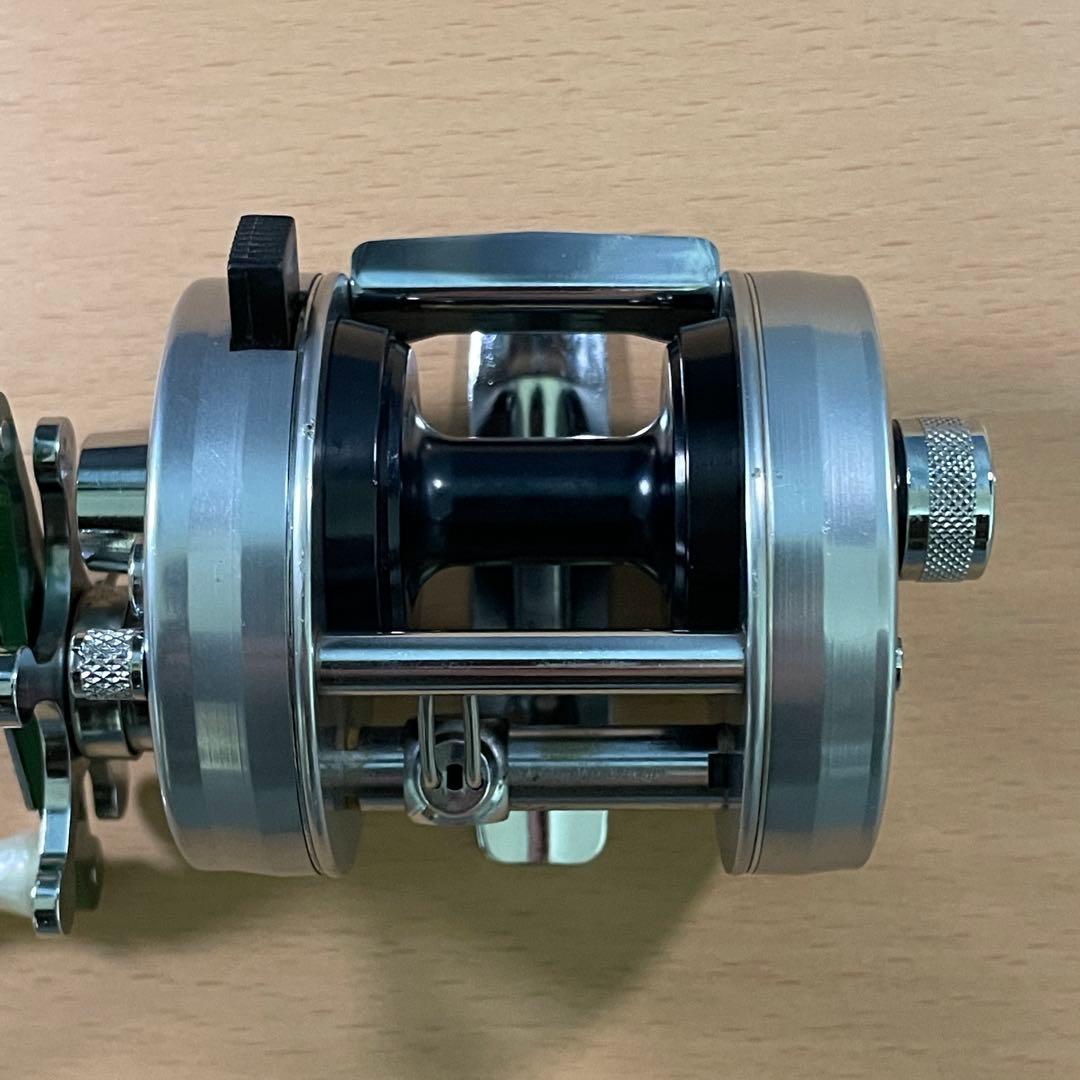 ABU Ambassadeur 2500C アブ アンバサダー ベイトリール