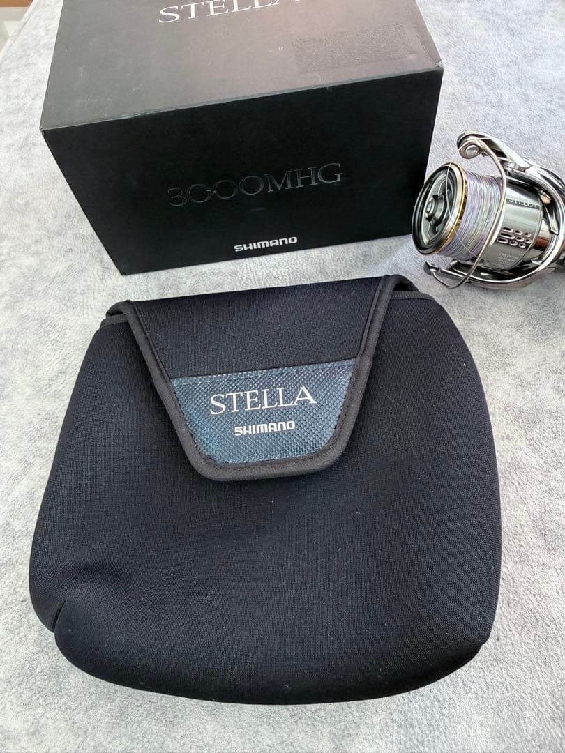 SHIMANO STELLA 3000MHG スピニングリール18ステラ　シマノ