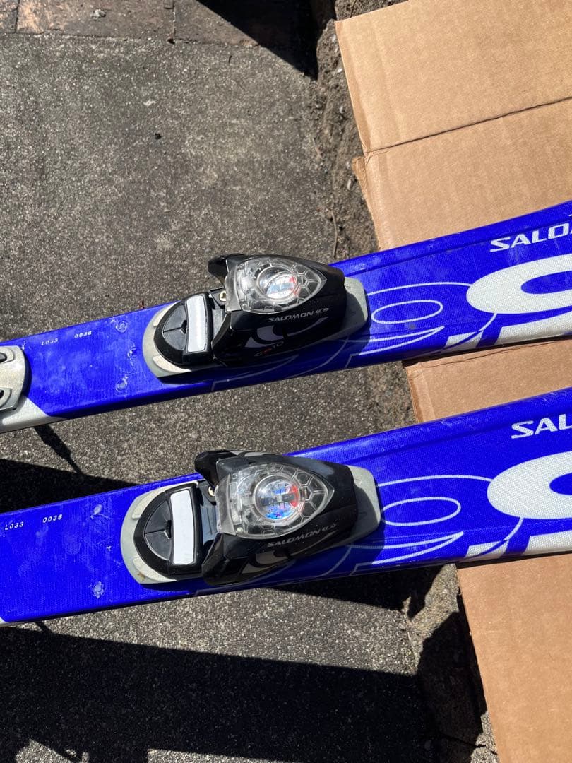 SALOMON ショートスキー　バインディング付き