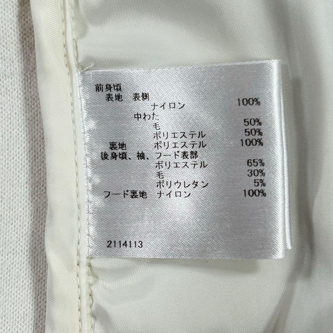 【マンシングウェア】ジャケット　フード　Mサイズ　クリーム色× 白　ダブルジップ