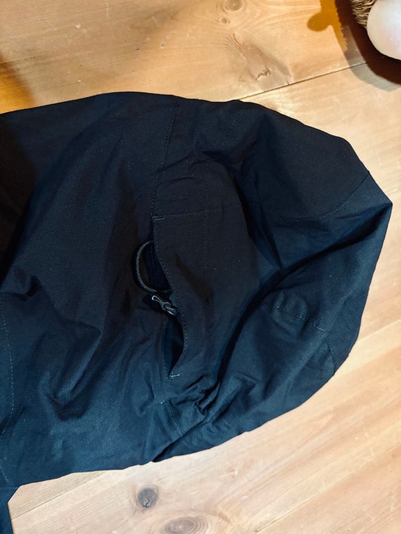 【美品】THE NORTH FACE　タグアン ポンチョ　ブラック　L