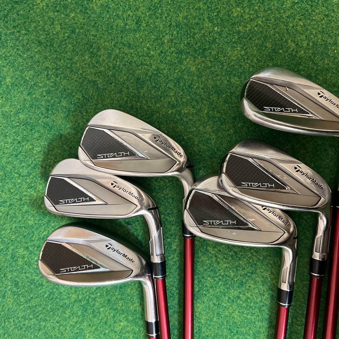 ステルス　レディースアイアン６本セット　フレックスL　テーラーメイド