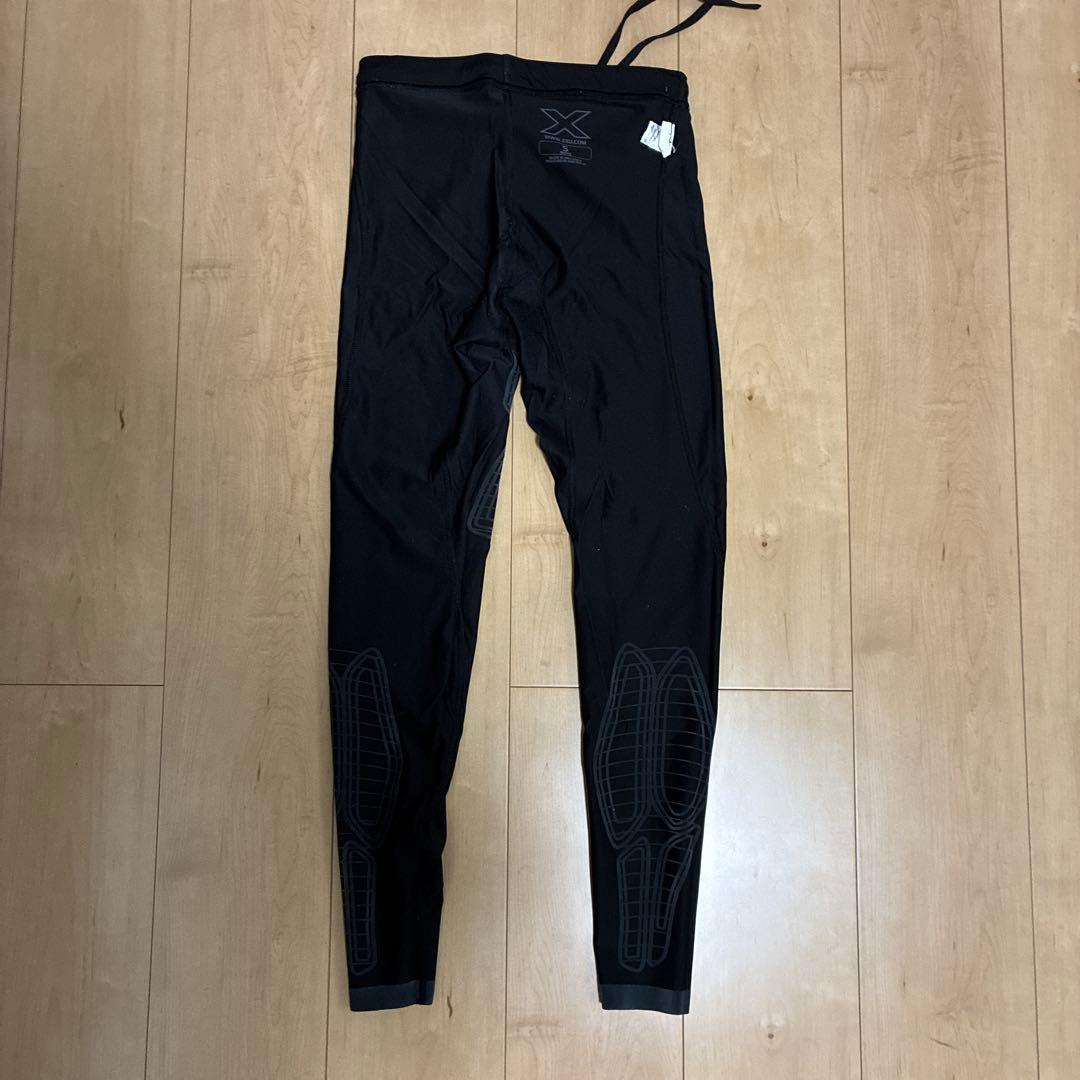 2XU/ランニング ロングタイツ Sサイズ MA3062bブラックxゴールド