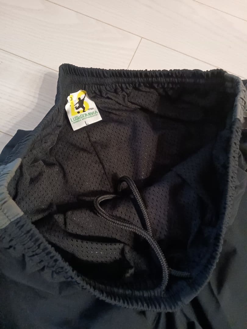 新品LUZe　ルースイソンブラ　ストレッチタフタ メッシュロングパンツ　L