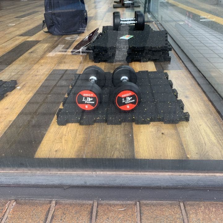 ラバーダンベル　　2.5kg 5kg 7.5kg 10kg 各2個
