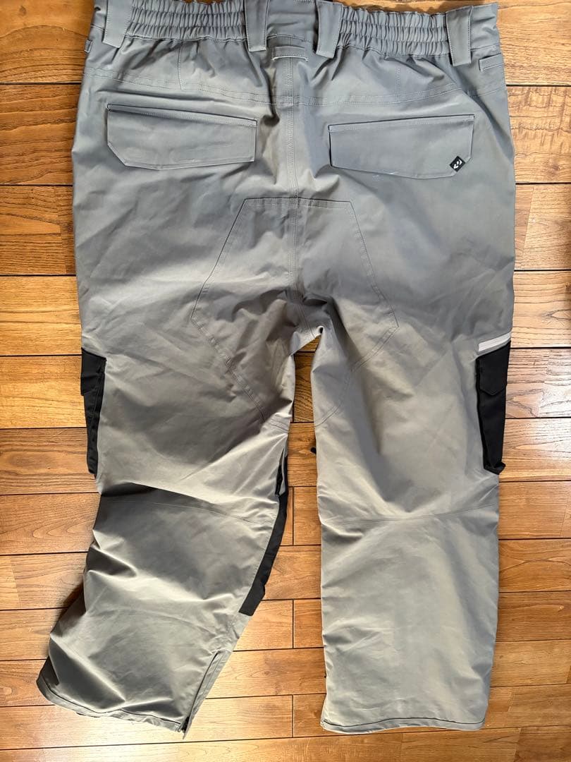 thirtytwo ウエア