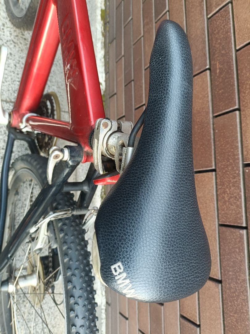  マウンテンバイク 26インチ（タイヤは要交換）