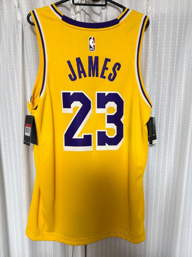 Nike Lakers LeBron James ユニフォーム L