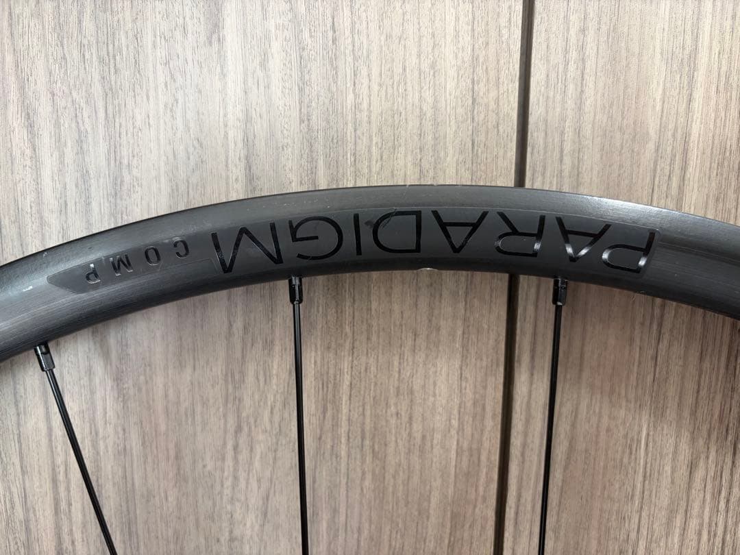 【美品】Bontrager Paradigm Disc前後ホイール　シマノアルミ