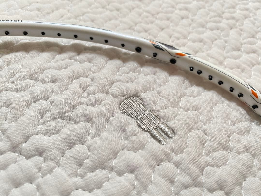 ヨネックス ボルトリック70 Etune 4UG5 ラケット　YONEX