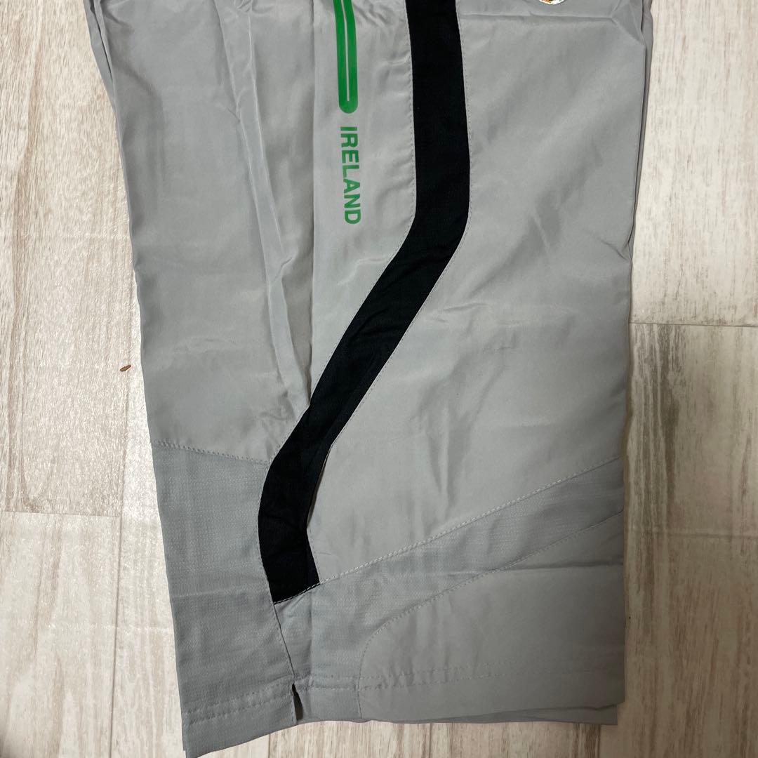 レア　新品　アイルランド代表　パンツ　アンブロ