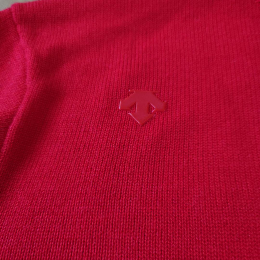 DESCENTE GOLF　赤いハーフジップ長袖セーター