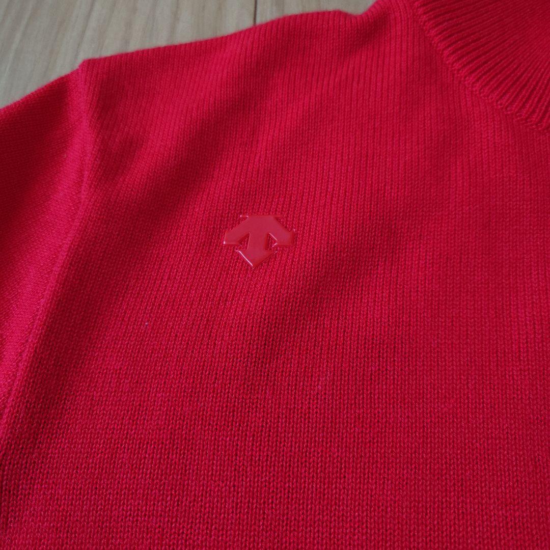 DESCENTE GOLF　赤いハーフジップ長袖セーター