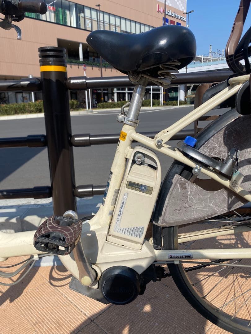 ブリヂストン 電動アシスト自転車 3人乗り